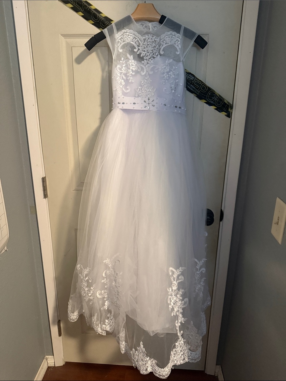 Girls White Lace Tulle Special Occasion Dress